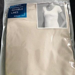 Uniqlo AIRism comfort unlimited Medium in Natural